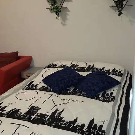 Jolie Vue Wifi Apartment